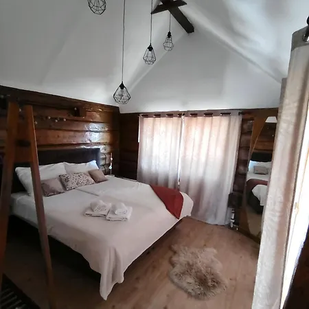 Casa33 *